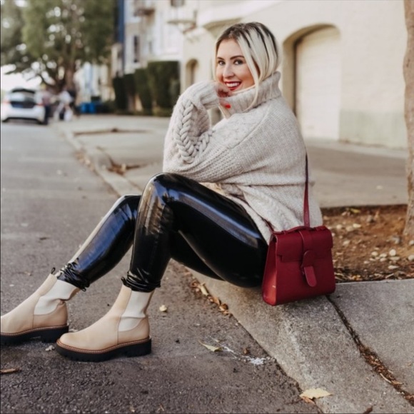 New Sam Edelman Laguna Chelsea Boot 